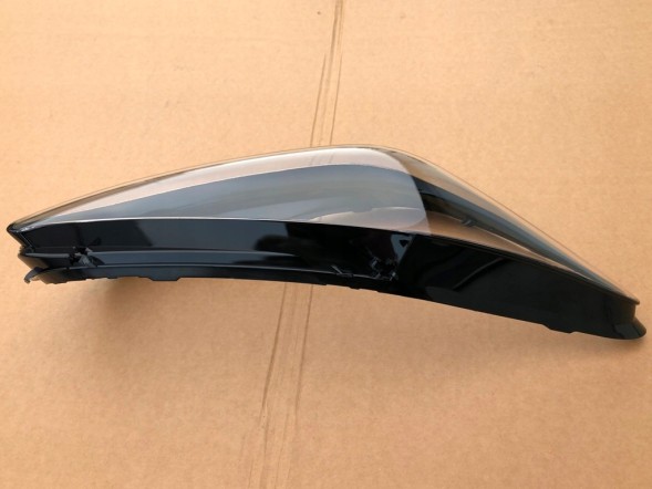 WOLLER L.169/373. Headlight glass lampshade left front for mercedes benz b w247 2018-2023