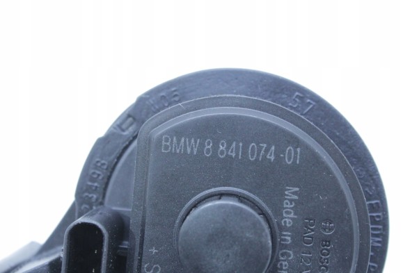 BMW OE 8841074 64218841074 Additional water fluid pump bmw g60 520d 523d 530e 540dx 550ex g70 ix i20