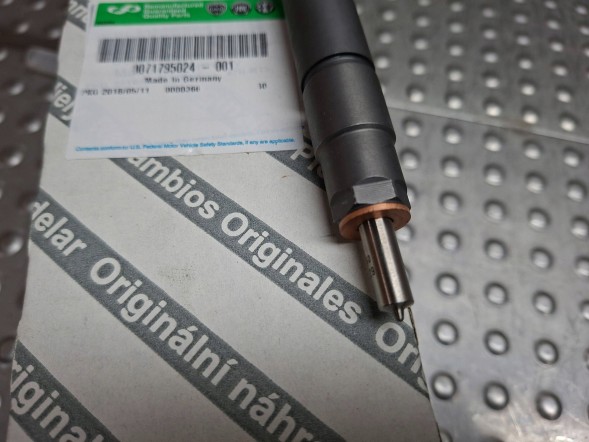 Fiat OE S26340369 Injector bosch 0445110418 fiat ducato iveco daily 2.3 mjet euro 5