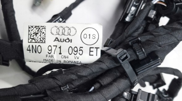 Audi OE 4N0971095ET Installation pdc front audi a8 4n d5 4n0971095et