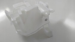 Mitsubishi OE 8260A584 Eclipse cross lift 21 - 24 washer reservoir for two pumps