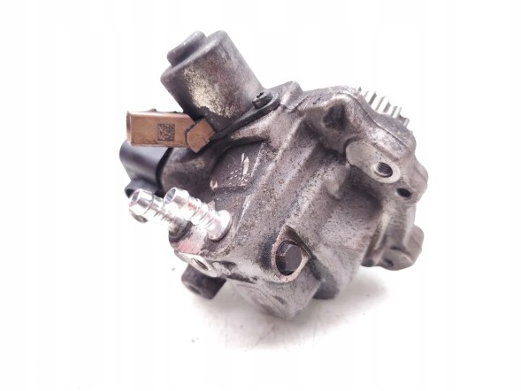 Racing Line VWR  Vw golf high pressure injection pump 1.6 tdi diesel 85kw (115 hp)