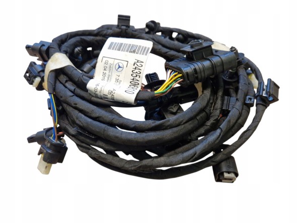 Mercedes-Benz OE MERCEDES EQA EQB W243 WIĄZKA CZUJNIKÓW PARKOWANIA 6 PDC PRZÓD A2435406810 Mercedes eqa eqb w243 parking sensor beam 6 pdc front a2435406810