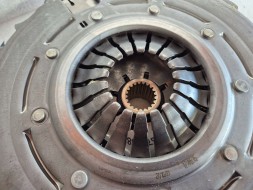 Peugeot OE 9675408480 Clutch set 9675408480 / 71795112 citroen jumpy scudo expert 2.0 d 11-