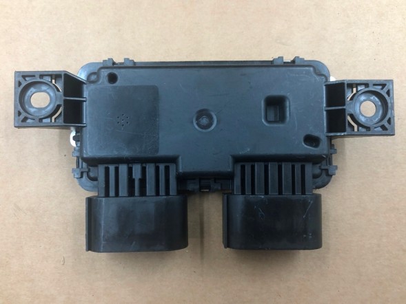 WOLLER H.169/536. Fuel pump control unit a0009002127 for glc w254 e w214 c w206