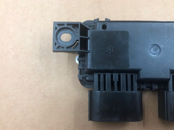 WOLLER H.169/536. Fuel pump control unit a0009002127 for glc w254 e w214 c w206