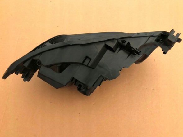 WOLLER PUSZKA F20LIFT Can housing led lamp left front for bmw 1 f20 f21 lift 2015-2019