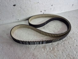 Jeep OE Pasek rozrządu 55271850 / 68302461AA Jeep Cherokee Alfa Romeo 2.2 CRD M-jet Timing belt 55271850 / 68302461aa jeep cherokee alfa romeo 2.2 crd m-jet