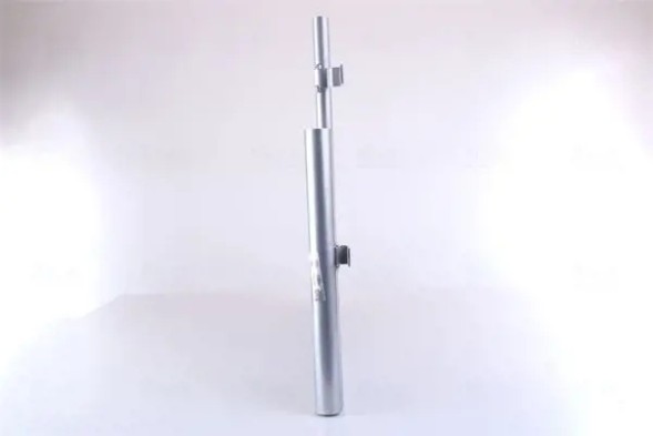 Nissens  Condenser air conditioning cooler with dehumidifier