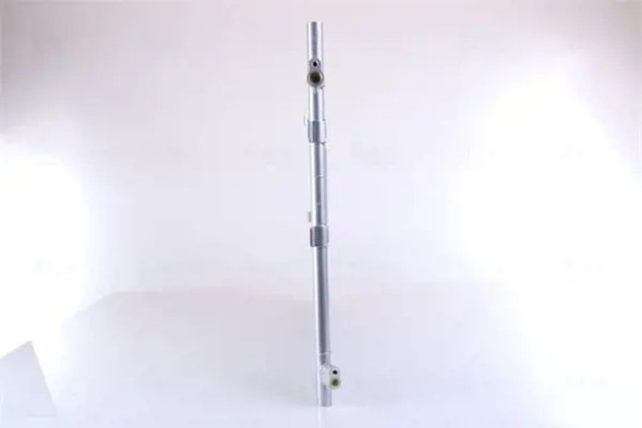 Nissens  Condenser air conditioning cooler with dehumidifier