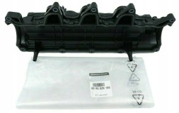 Renault OE  Oe valve cover with renault clio iv kangoo ii 1.5 dci 8200629199