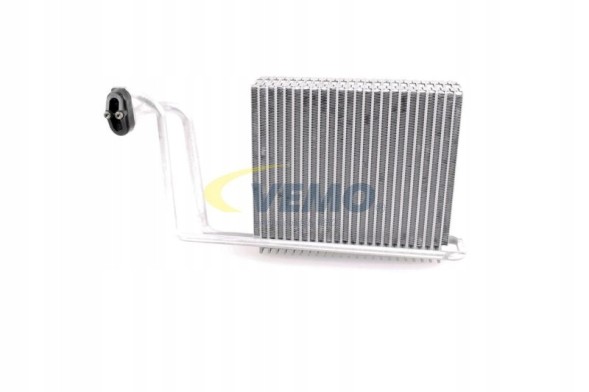 Vemo V30-65-0036 Evaporator, air conditioning mercedes viano, vito,