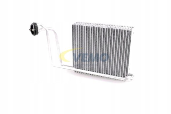 Vemo V30-65-0036 Evaporator, air conditioning mercedes viano, vito,
