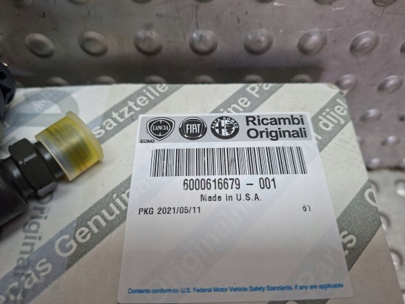 Renault OE S26340286 Injector bosch 0445110414 fiat talento renault hit iii 1.6dci 2016-