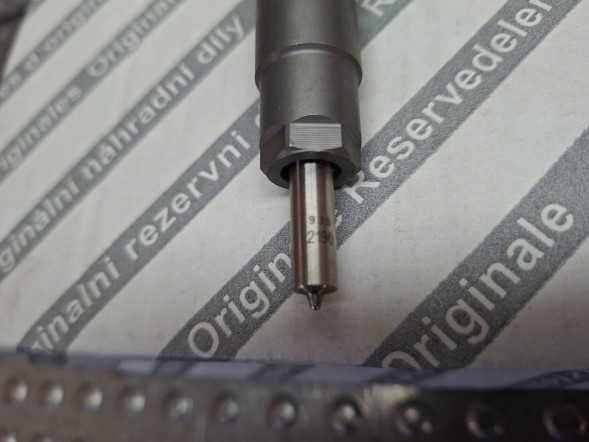 Renault OE S26340286 Injector bosch 0445110414 fiat talento renault hit iii 1.6dci 2016-