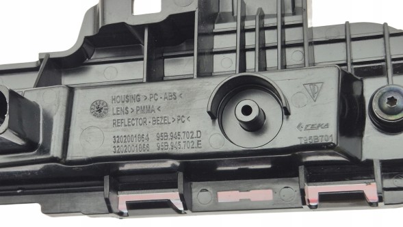 Porsche OE  Rear lamp right rear in rear bumper reflector porsche macan 95b lift 21-