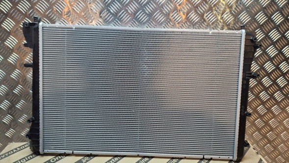 Fiat OE  Water cooler 51835027 fiat 500 abarth 595 1.4 i.E. 2007-