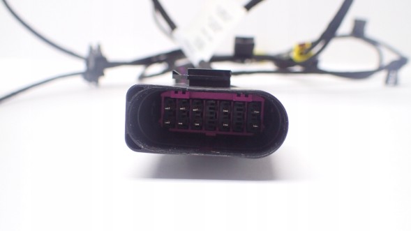 VAG-SYSTEM  Bumper beam 4 pdc audi a3 8v0971085k protection