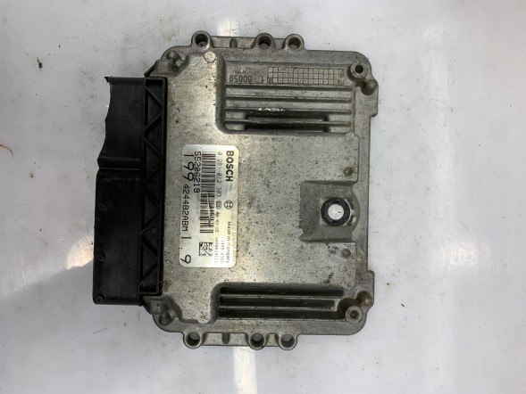 CHINA KOMPUTER SILNIKA FCA 0281012303 55206219 Engine computer fca 0281012303 55206219