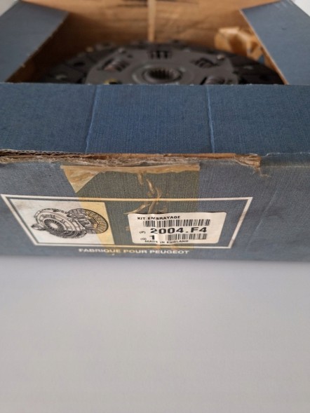 Peugeot OE 2004F4 Clutch set peugeot citroen oe 2004f4=2052w9