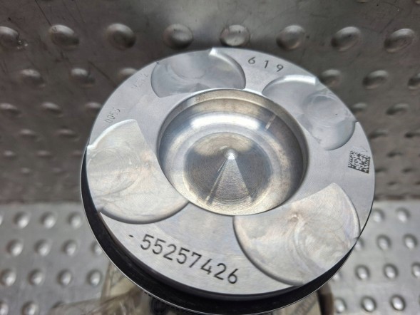 Fiat OE S26340016 Piston 55257426 fiat doblo ii 2.0 jtd 2010-