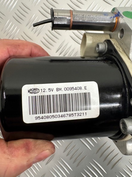 Ferrari OE 000328447 POMPA WSPOMAGANIA FERRARI GTC4 LUSSO Ferrari gtc4 lusso 000328447 power steering pump