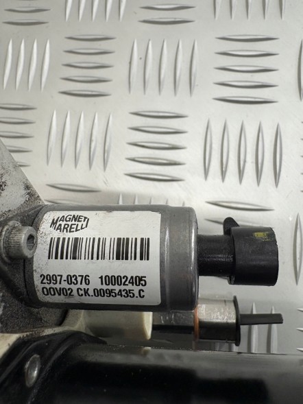 Ferrari OE 000328447 POMPA WSPOMAGANIA FERRARI GTC4 LUSSO Ferrari gtc4 lusso 000328447 power steering pump