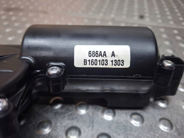 Chrysler OE  Door closing actuator 68187830aa chrysler pacifical dodge grand caravan