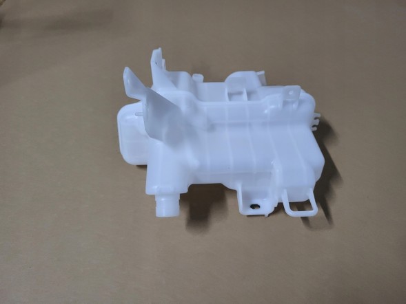 Mazda OE GHR167480 MAZDA Mazda 6 vi gj 13r--> washer fluid tank