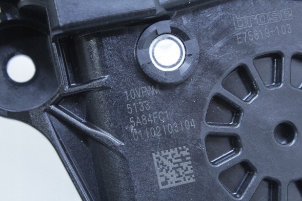 BMW OE 5A84FC1 67625A84FC1 5A09AF5 67625A09AF5 Drive window lifter engine left front bmw ix i20 5a84fc1