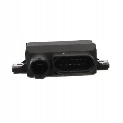 Hitachi  Glow plug relay 132197 hitachi