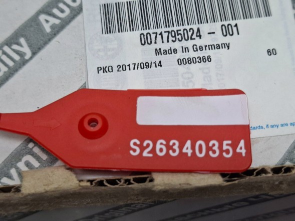 Fiat OE S26340354 Injector bosch 0445110418 fiat ducato iveco daily 2.3 mjet 2011-