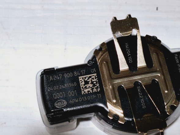 Mercedes-Benz OE SENSOR CZUJNIK DESZCZU ZMIERZCHU MERCEDES GLE W167 A167 A2479008417 NOWY ORYGINAŁ TOMASZ8611 Sensor rain sensor mercedes gle w167 a167 a2479008417 new original