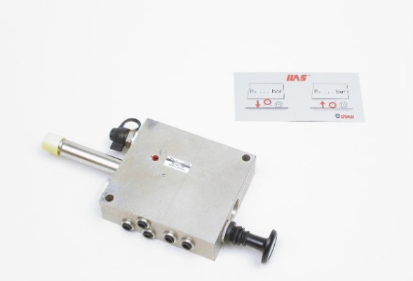 Haldex 352047045 Lift axle control valve haldex pressure 4,5bar 352047045 0878619