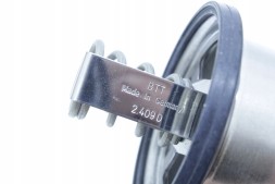 BMW OE 7836155 11537836155 Thermostat 79 degrees s65 s85 bmw e90 e92 e93 m3 e60 e61 m5 e63 e64 m6 7836155