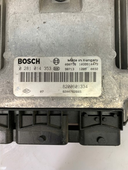CHINA KOMPUTER SILNIKA RENAULT 0281014353 8200601334 Renault 0281014353 8200601334 engine computer