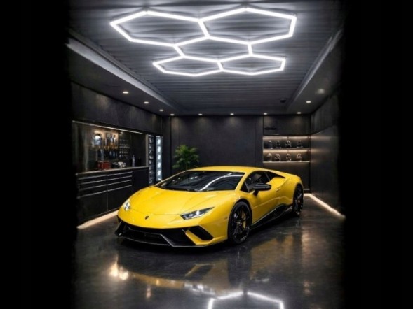 WOLLER L.169/273. Led ceiling light for garage studio detailing 5 patches 295cm x 204cm