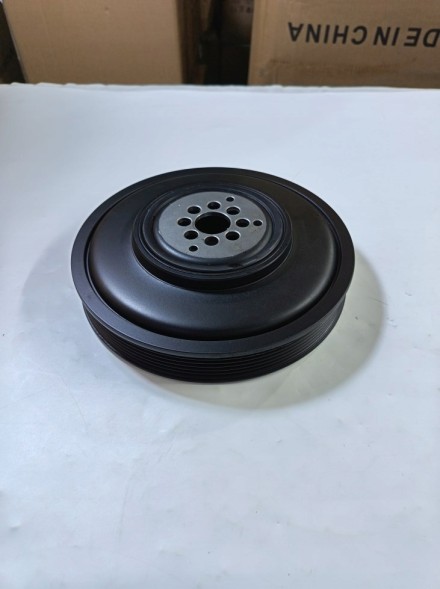 CHINA  Crankshaft pulley audi a4 a7 q5 q7 2.7 3.0