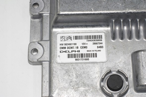 Delphi AUTO \ Driver engine computer ducato jumper boxer 2,2 9824601180 28667344 04b3