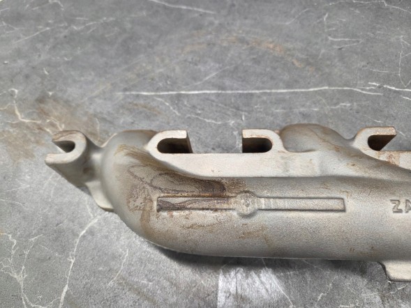 Mercedes-Benz OE A4411420201 A4411420201 a4211420301 exhaust manifold mercedes w477 v6 new