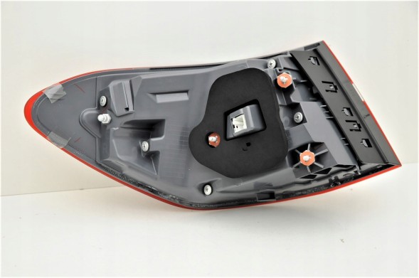 CHINA  Mercedes glc x253 from 2015- rear lamp led right^