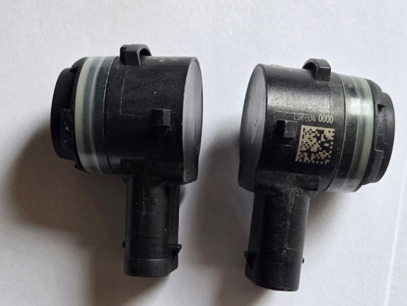 Dodge OE  Reversing parking sensor pdc dodge ram 1500 2019-2024 original