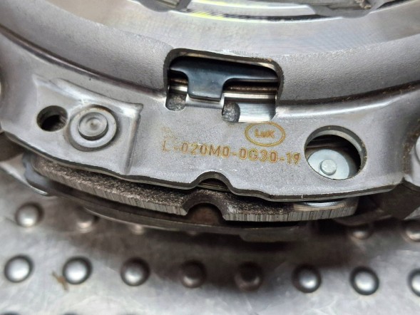 Alfa Romeo OE S25154981 Complete clutch alfa romeo giulietta 10- 1.4tb 55253082 68245664aa