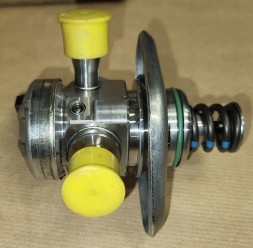 Renault OE  Fuel pump 166301353r renault megane iv kangoo clio 1.3 tce oryg