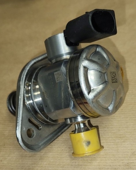 Renault OE  Fuel pump 166301353r renault megane iv kangoo clio 1.3 tce oryg