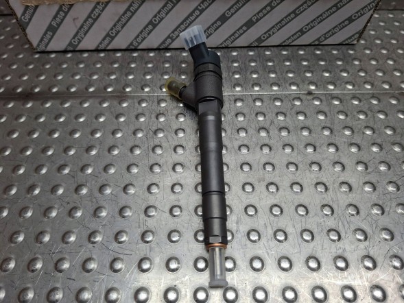 Fiat OE S26340337 Injector bosch 0445110418 504389548 fiat ducato iveco daily 2.3mjet 2011