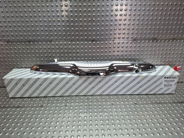 Fiat OE S26337894 Chrome flap blend 0735516207 fiat 500 2007-