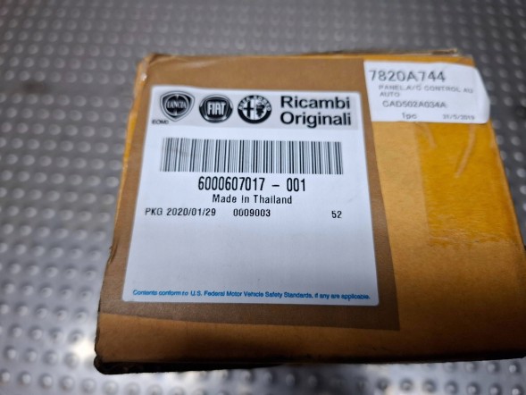 Mitsubishi OE CAD502A034A Air conditioning panel cad502a034a / 7820a744 mitsubishi l200 15- oe