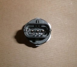 Peugeot OE  Fuel pressure sensor c jumper iii 3.0hdi 1627700480