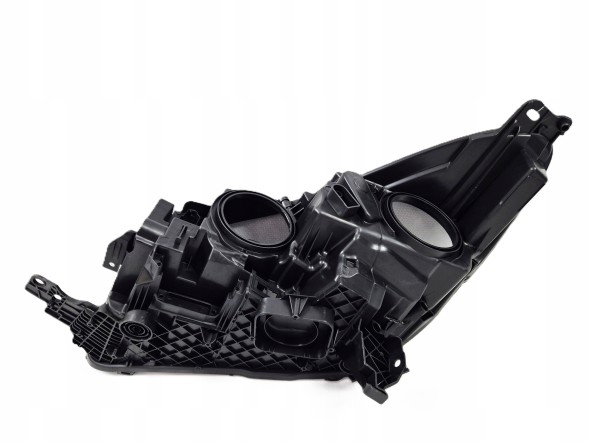 DParts Obudowa reflektora Ford Kuga Mk2 Xenon Lift prawa (2016-2019) Headlight housing can lamp xenon - ford kuga mk2 lift 16-19 right